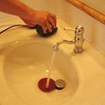Lavaggio, Micro levigatura e cristallizzazione del top e bordo vasca del bagno Hotel